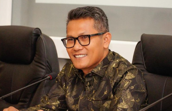 Jiubir Kemenprin (Kemenperin) Febri Hendri Antoni Arif